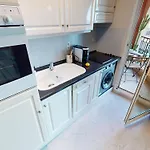 アパート Grand 2p Face Avec Balcon, Parking, Piscine Et En Centre-ville A - Fr-1-196-284 マントン